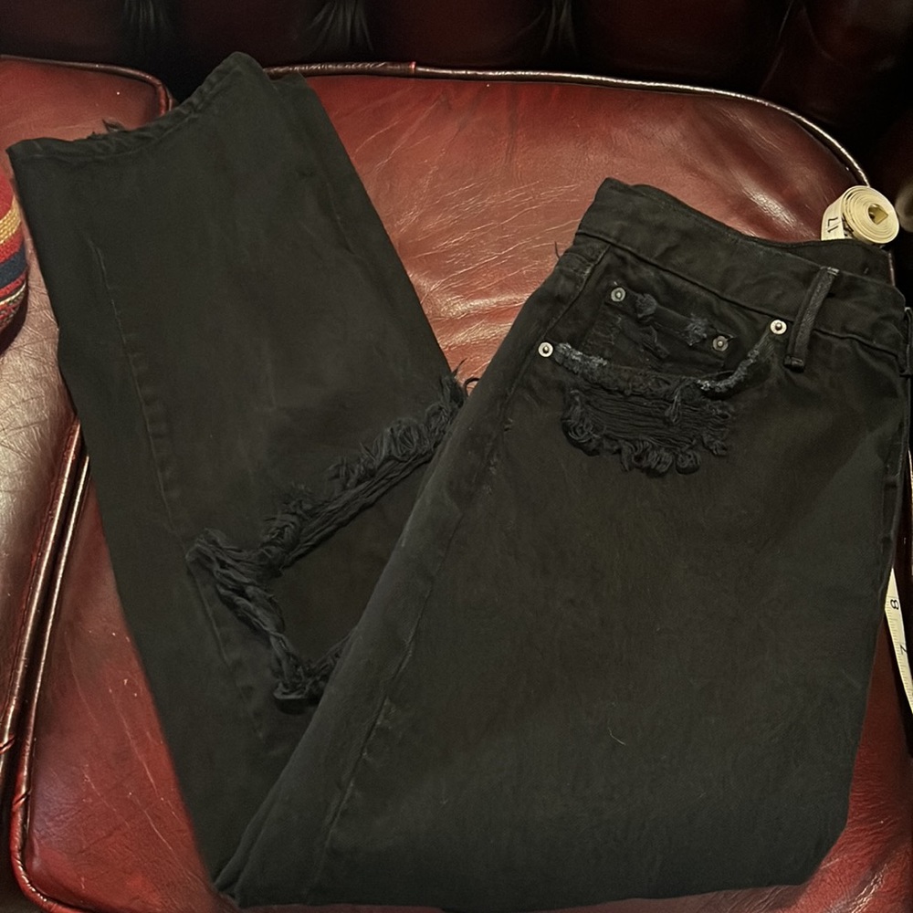 GRLFRND distressed jeans✨✨